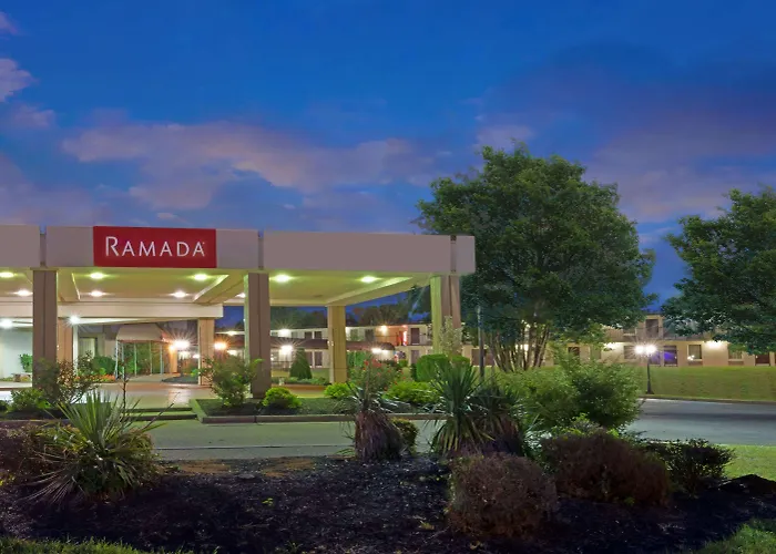 3 star hotel: Ramada By Wyndham Louisville North