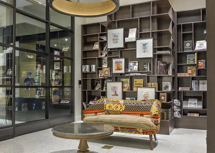 Resort: Omni Louisville Hotel